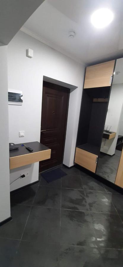 Modern Apartment In The Center Of Town Kischinau Exterior foto